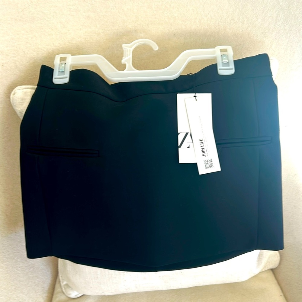 ZARA black mini skirt New with tags size small